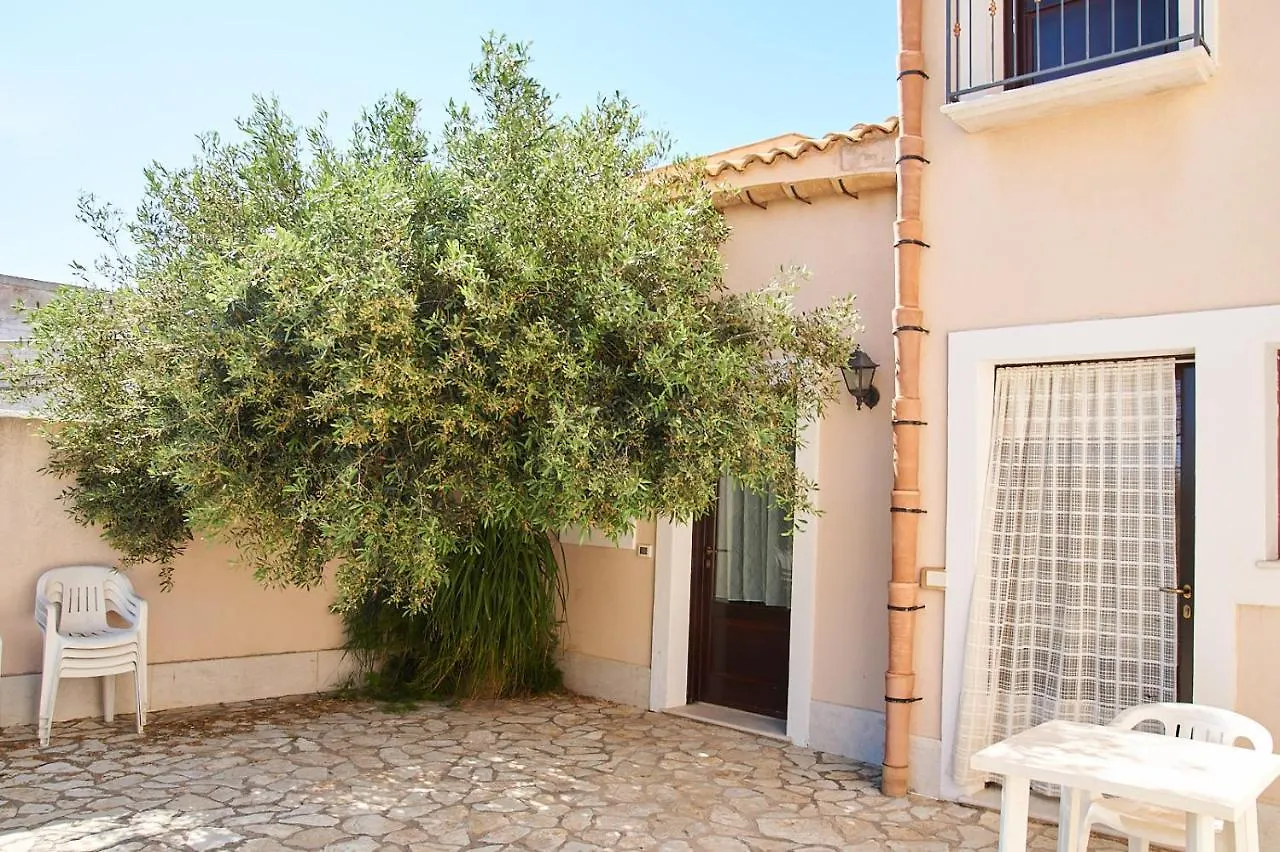 Casolare Nelle Saline Bed & Breakfast Torre Nubia