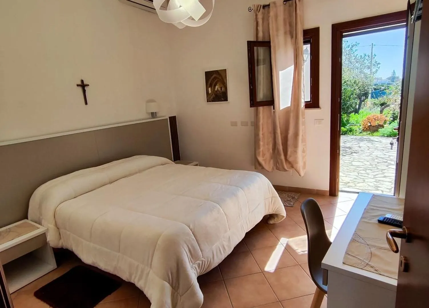***  Casolare Nelle Saline Bed & Breakfast Torre Nubia Italy